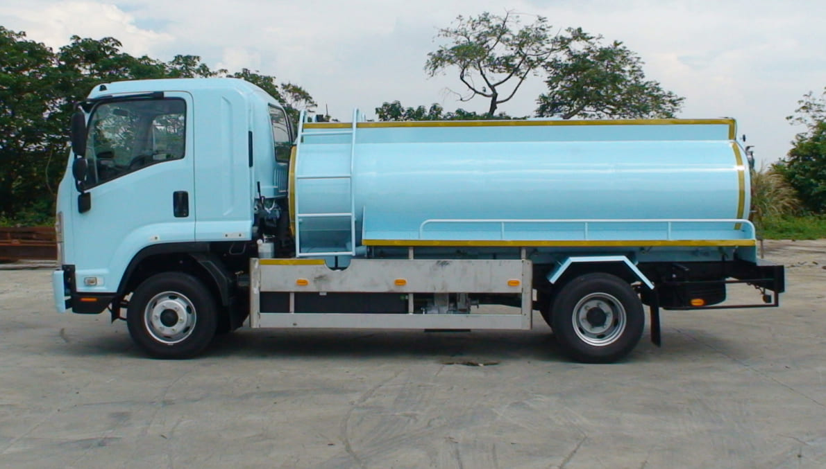 中型灑水車SW500 - 大來(lái)重工有限公司